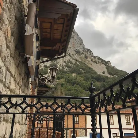La Cuadrona Inn La Hermida