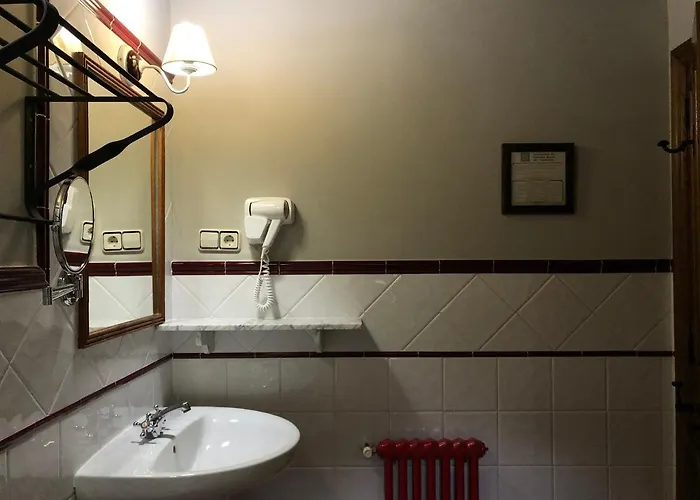 여관 La Cuadrona *