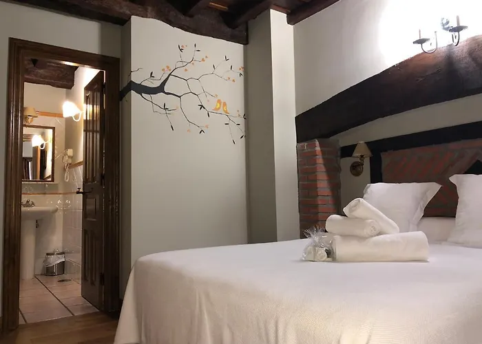 여관 La Cuadrona 라헤르미다