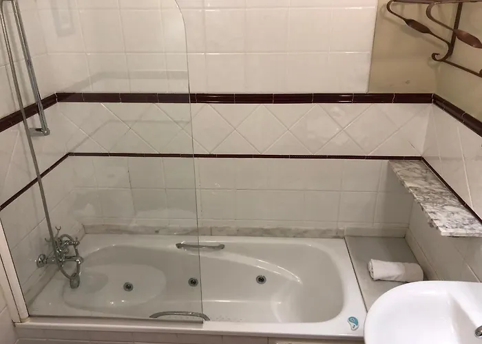 여관 La Cuadrona 라헤르미다